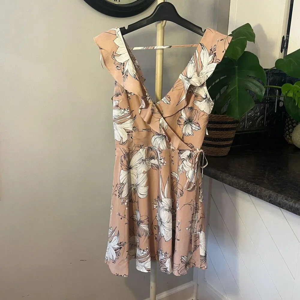 NWT Lost + Wander Faux Wrap Dress | Size M | Mauve Pink Floral Ruffle Sleeveless